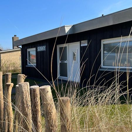 Bungalow Sunny, Lekker Uitwaaien Op Het Strand! Callantsoog Zewnętrze zdjęcie